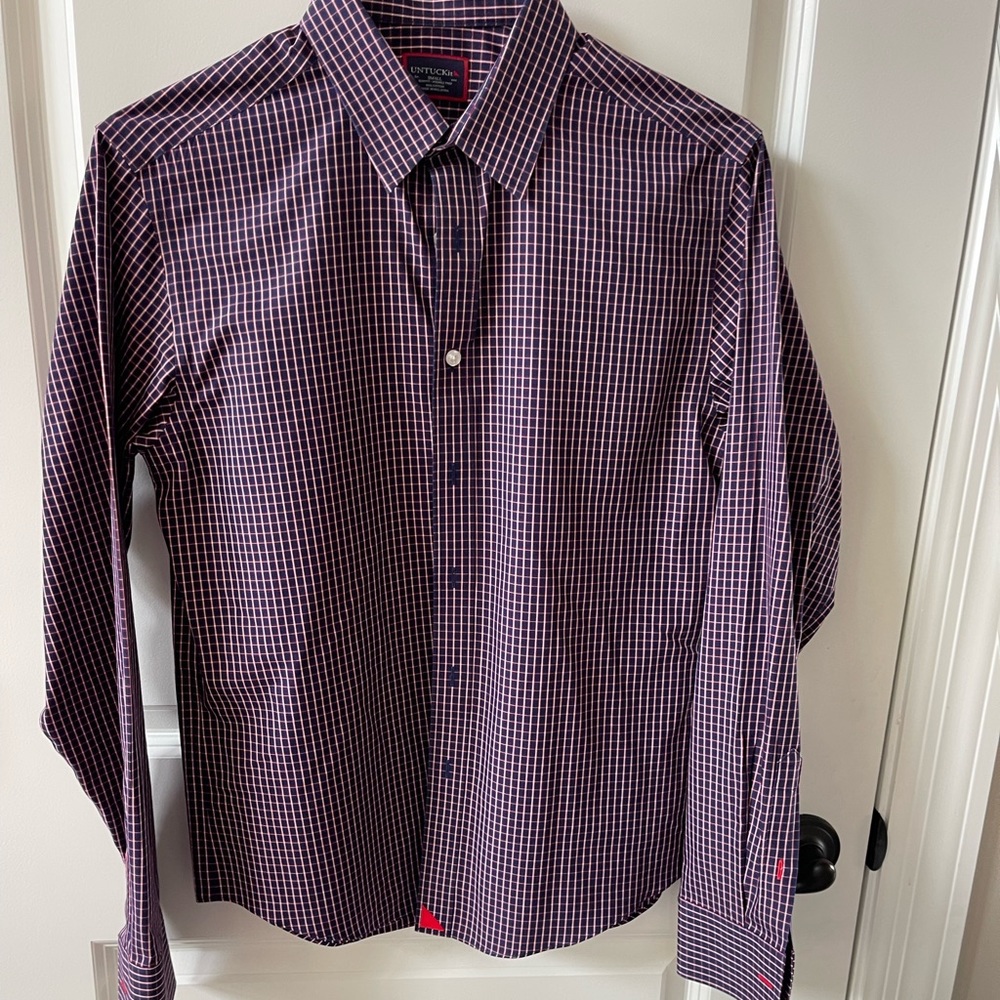 Untuck It dress shirt